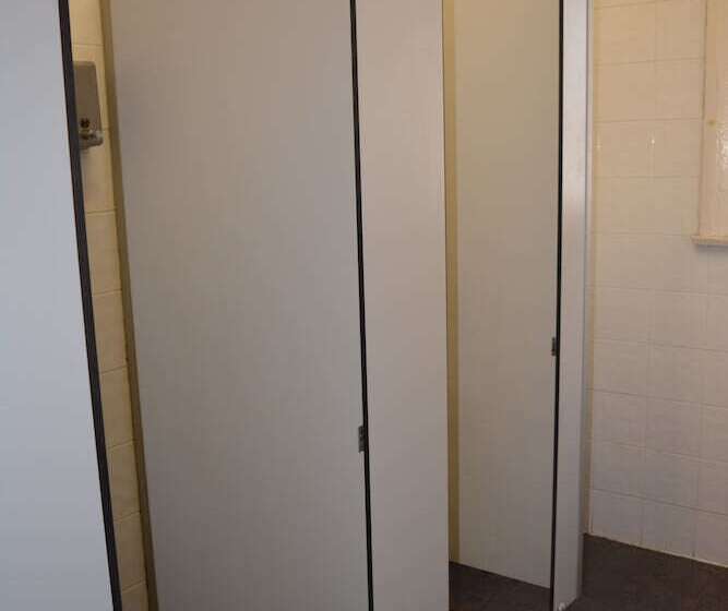 בית מלון כפרי Sydney City Hostel