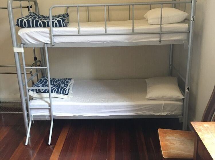 בית מלון כפרי Sydney City Hostel