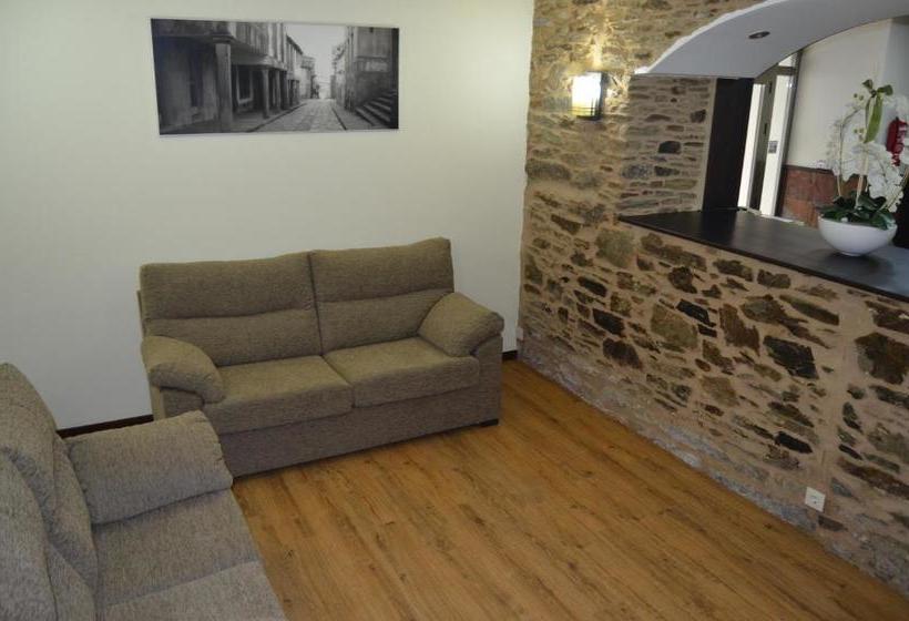 膳宿费 Del Peregrino