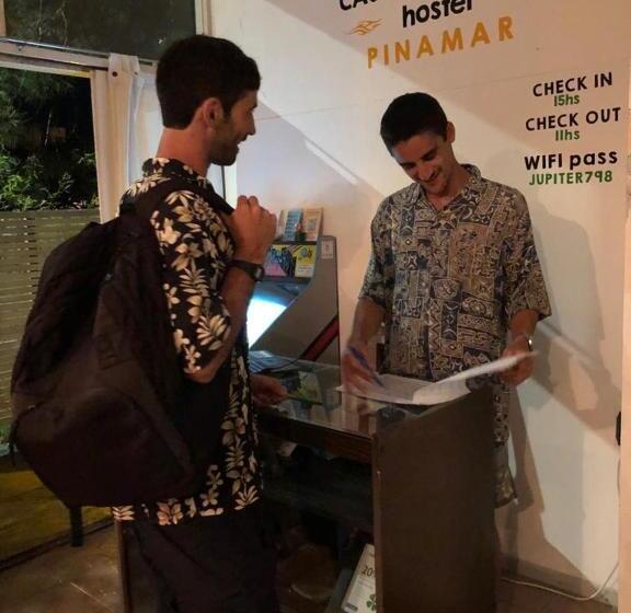 Pinamar Hostel Casa De Verano