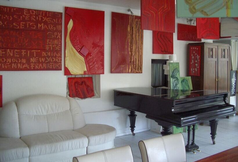 Roomantic Apartments