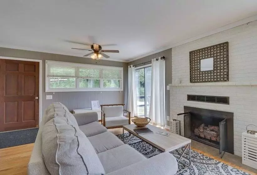 Charlottesville Cottage In Bailey S Retreat