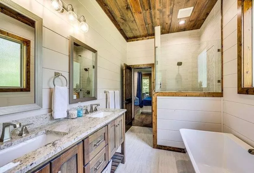 Cozy Cabin W/ Hot Tub ~ 5 Mi To Broken Bow Lake