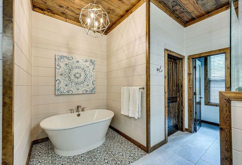 Cozy Cabin W/ Hot Tub ~ 5 Mi To Broken Bow Lake