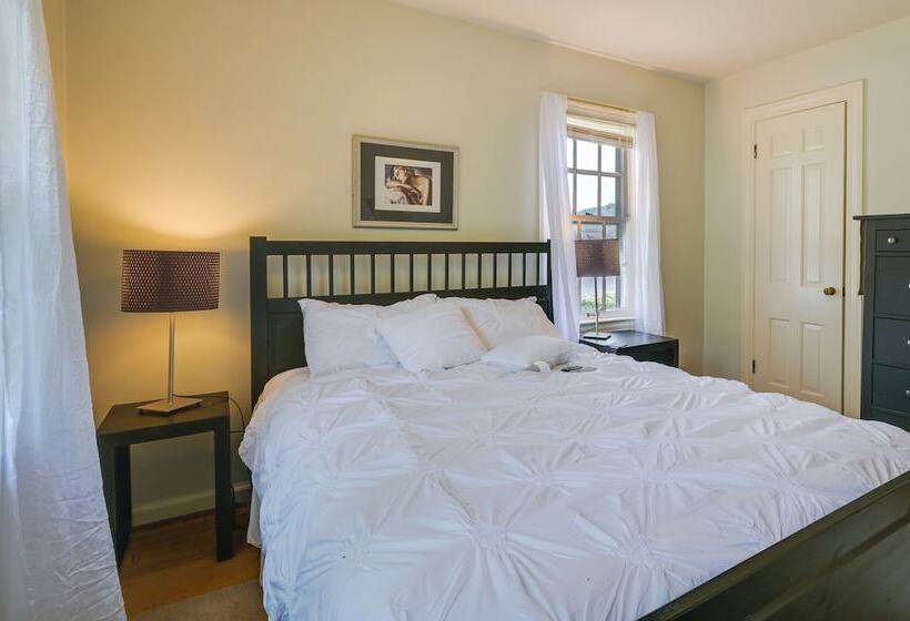 Cumberland Cottage W/ Screened Porch + Fire Pit!