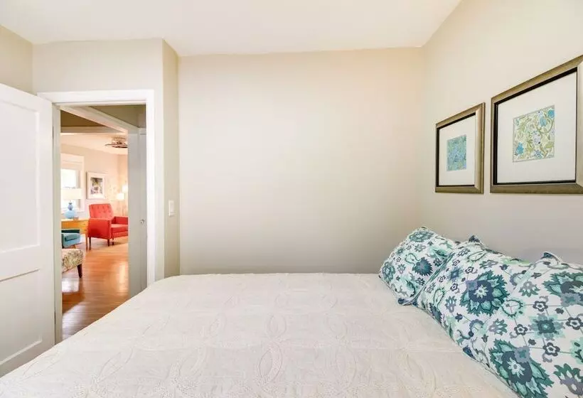 Downtown Baudette Vacation Rental: Walk To Dining!