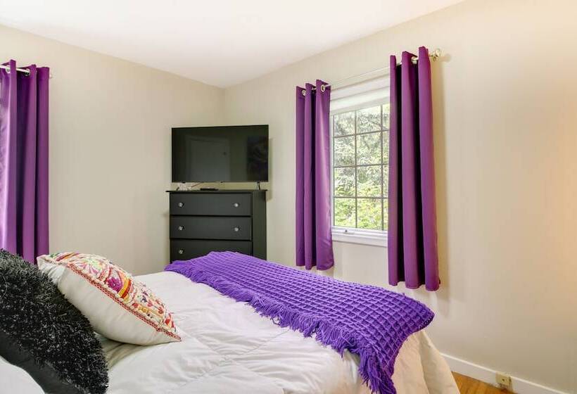 Downtown Baudette Vacation Rental: Walk To Dining!