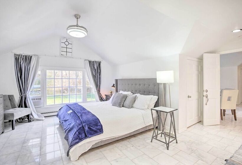 Elegant Connecticut Home: Fireplaces, Pet Friendly