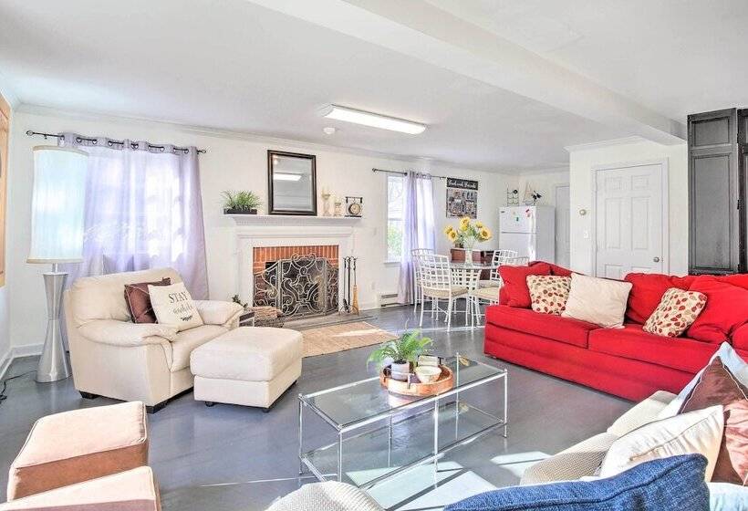 Elegant Connecticut Home: Fireplaces, Pet Friendly