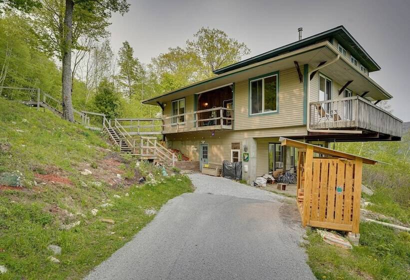 Enchanting Dorset Mountain Home W/ Stunning Views!