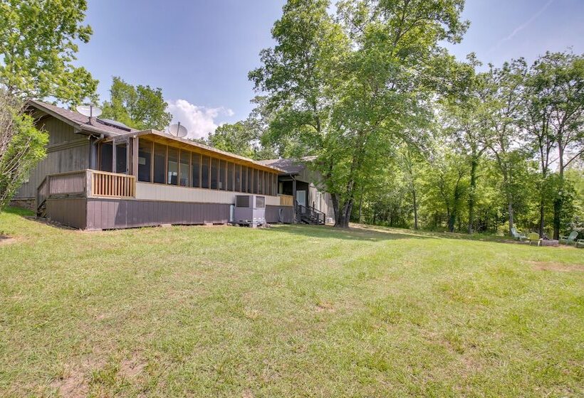 Family Friendly Jessieville Home: 1 Mi To Water!