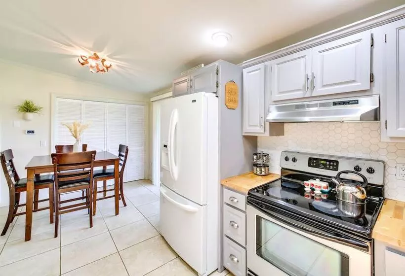 Family Friendly Jessieville Home: 1 Mi To Water!