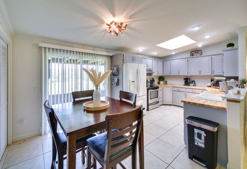 Family Friendly Jessieville Home: 1 Mi To Water!