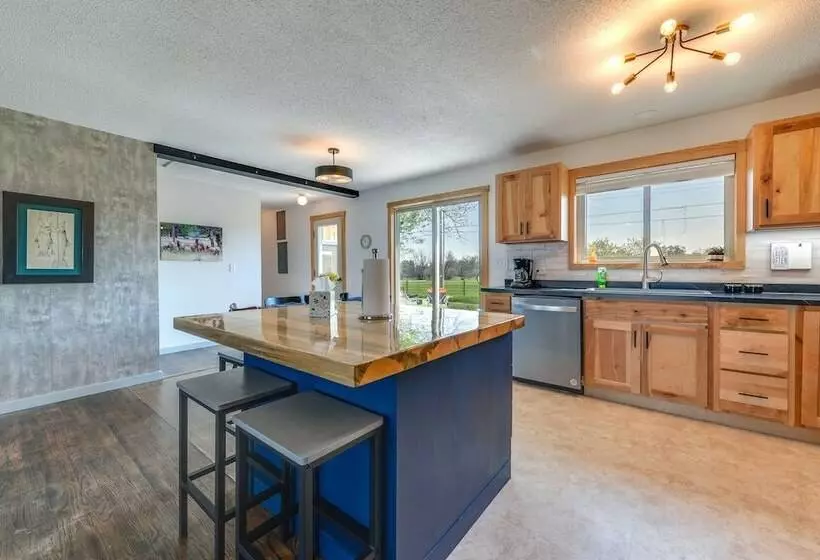 Family Friendly Lander Home Rental: Yard, Patio!