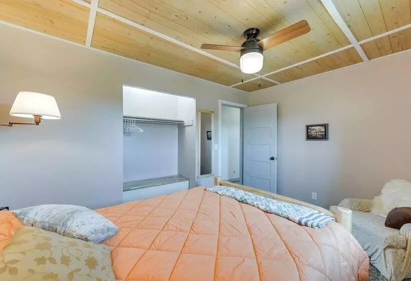 Family Friendly Lander Home Rental: Yard, Patio!