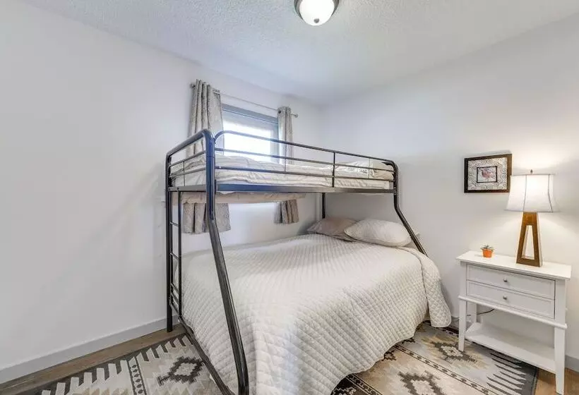 Family Friendly Lander Home Rental: Yard, Patio!