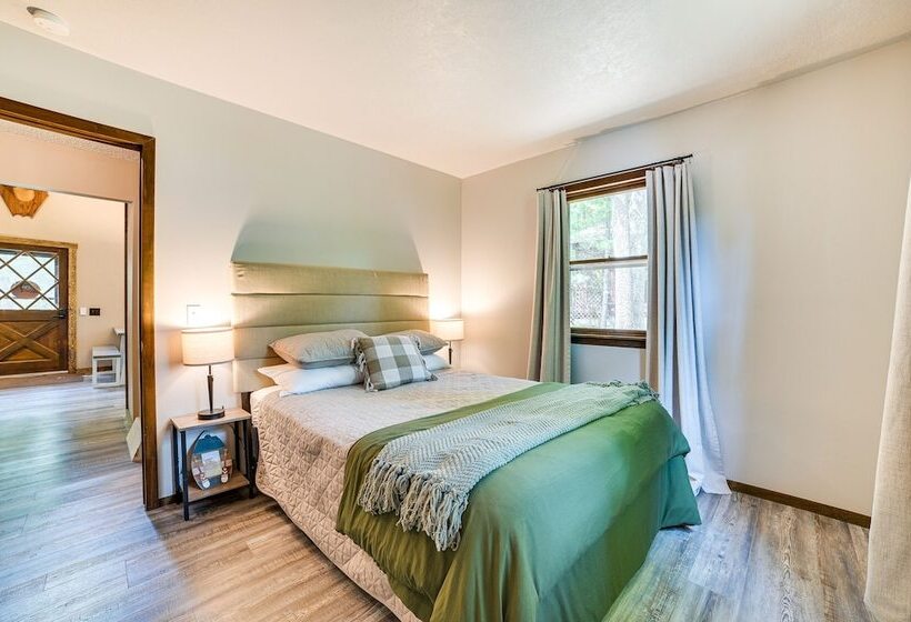 Family Roscommon Home   3 Mi To Higgins Lake