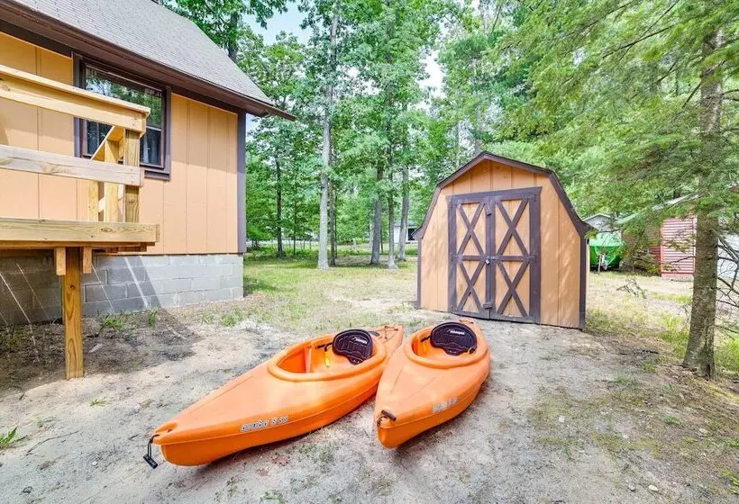 Family Roscommon Home   3 Mi To Higgins Lake