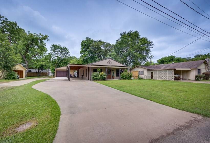 Jefferson Vacation Rental With Golf Cart!