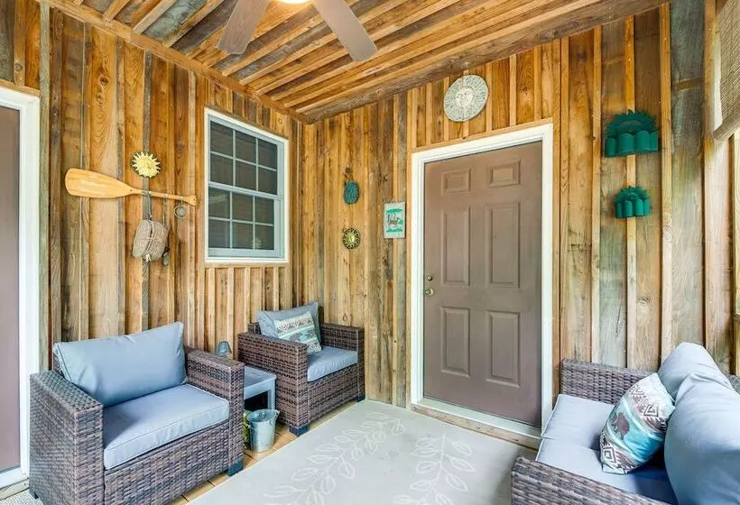 Lake Cumberland Resort Cabin W/ Community Perks!