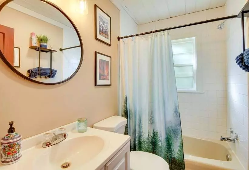 Lakefront Minnesota Escape W/ Fire Pit & Boat Dock