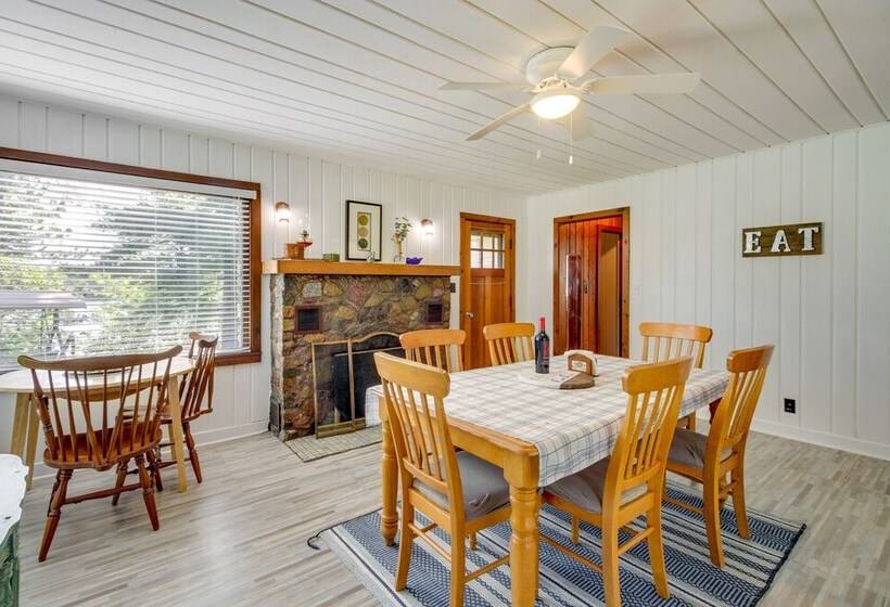 Lakefront Minnesota Escape W/ Fire Pit & Boat Dock