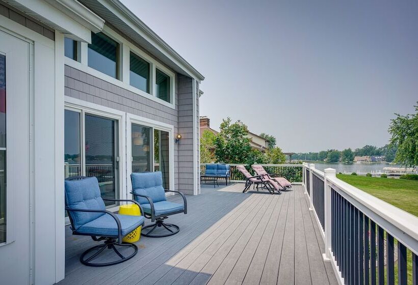 Lakefront Syracuse Home W/ Deck & Private Dock!