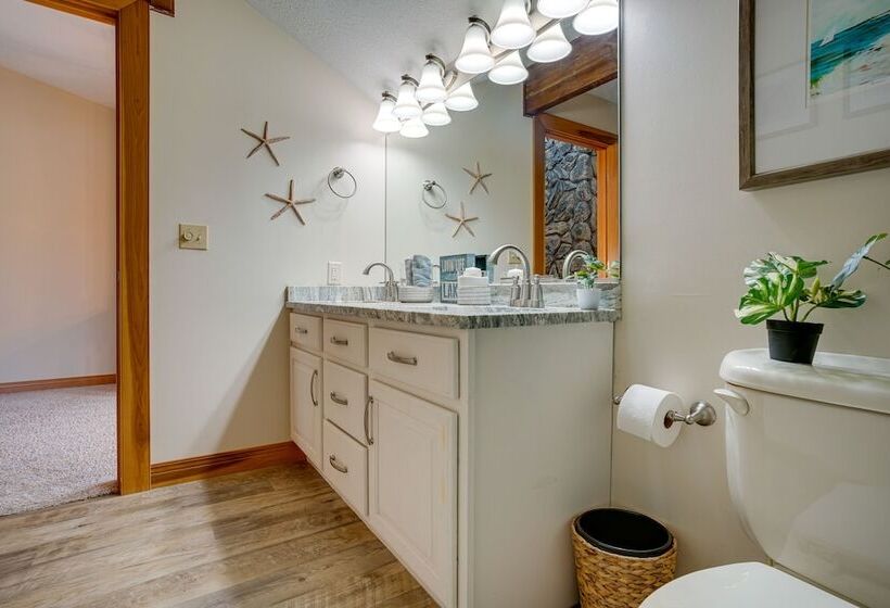 Lakefront Syracuse Home W/ Deck & Private Dock!