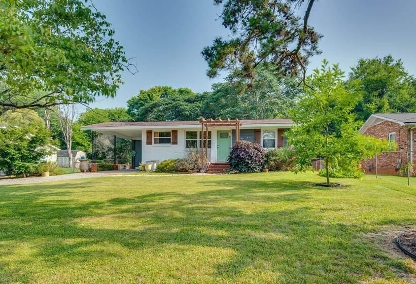 Modern Belmont Home ~ 2 Mi To Historic Downtown!