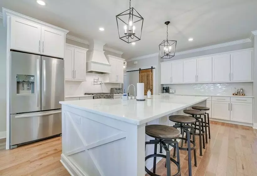 North Carolina Home ~ 2 Mi To Pinehurst Resort