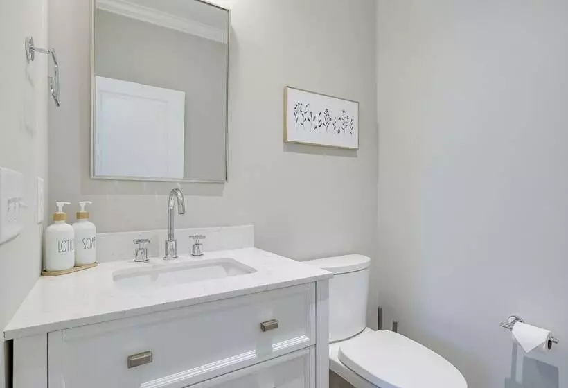 North Carolina Home ~ 2 Mi To Pinehurst Resort