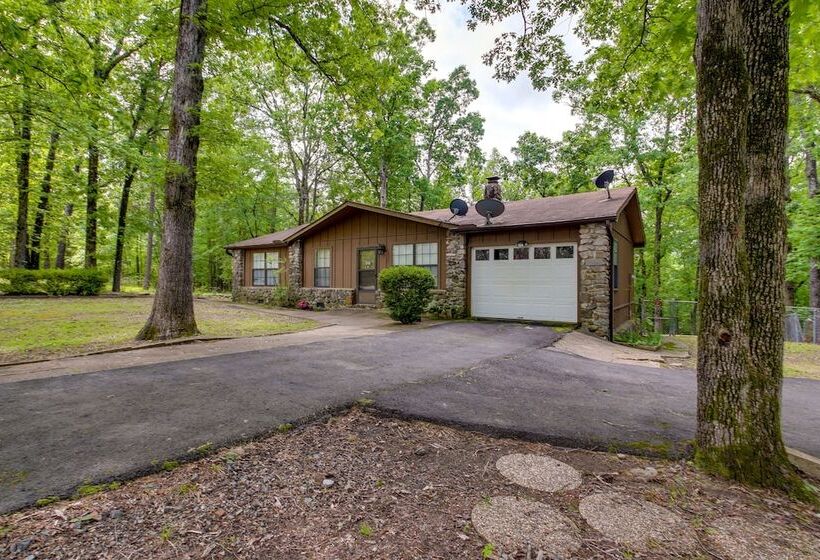 Peaceful Cabin: 3 Mi To Hot Springs National Park!