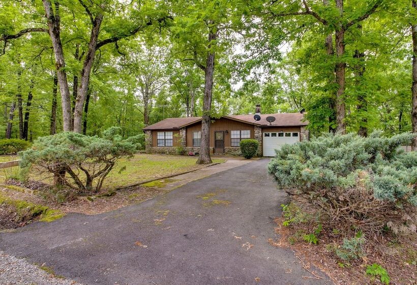 Peaceful Cabin: 3 Mi To Hot Springs National Park!