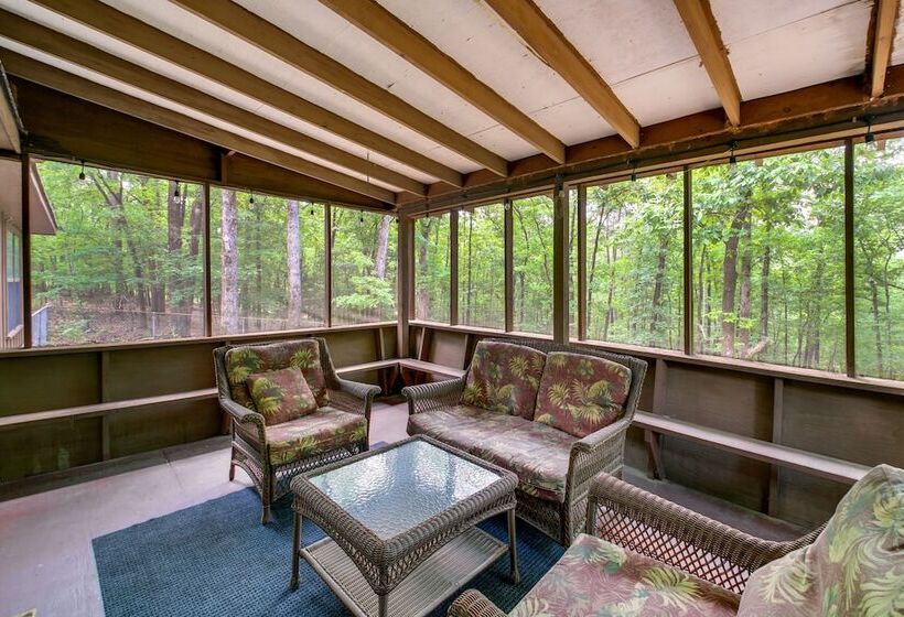 Peaceful Cabin: 3 Mi To Hot Springs National Park!