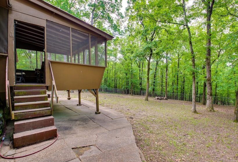 Peaceful Cabin: 3 Mi To Hot Springs National Park!