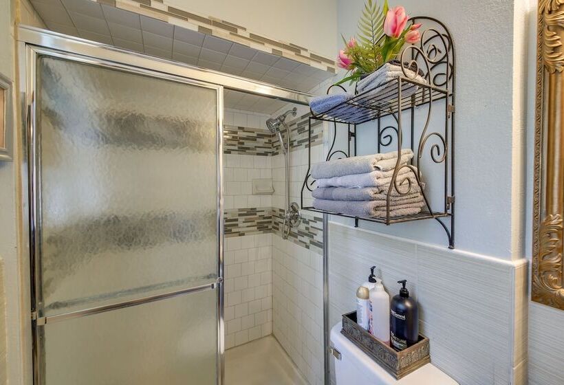 Peaceful Cabin: 3 Mi To Hot Springs National Park!