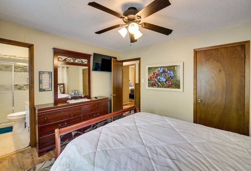 Peaceful Cabin: 3 Mi To Hot Springs National Park!