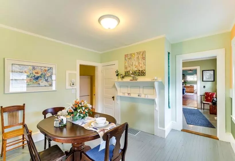 Pet Friendly Coastal Maine Cottage By Northern Bay