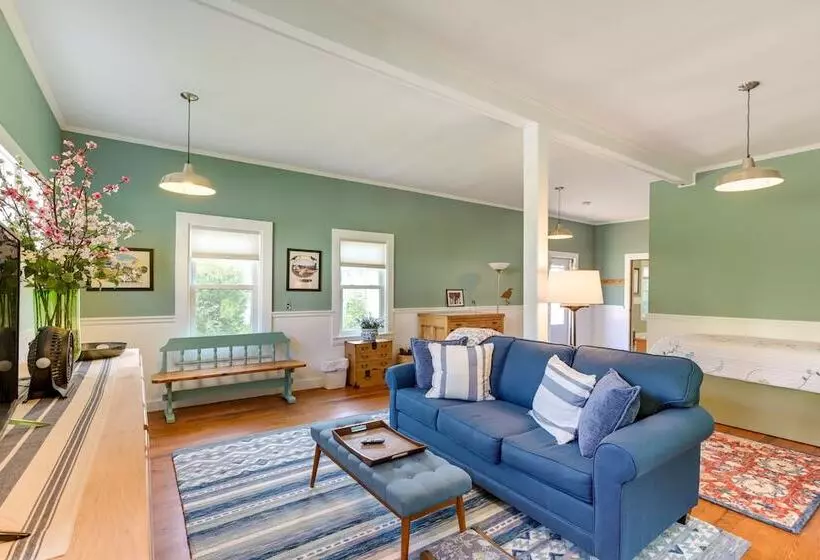 Pet Friendly Coastal Maine Cottage By Northern Bay