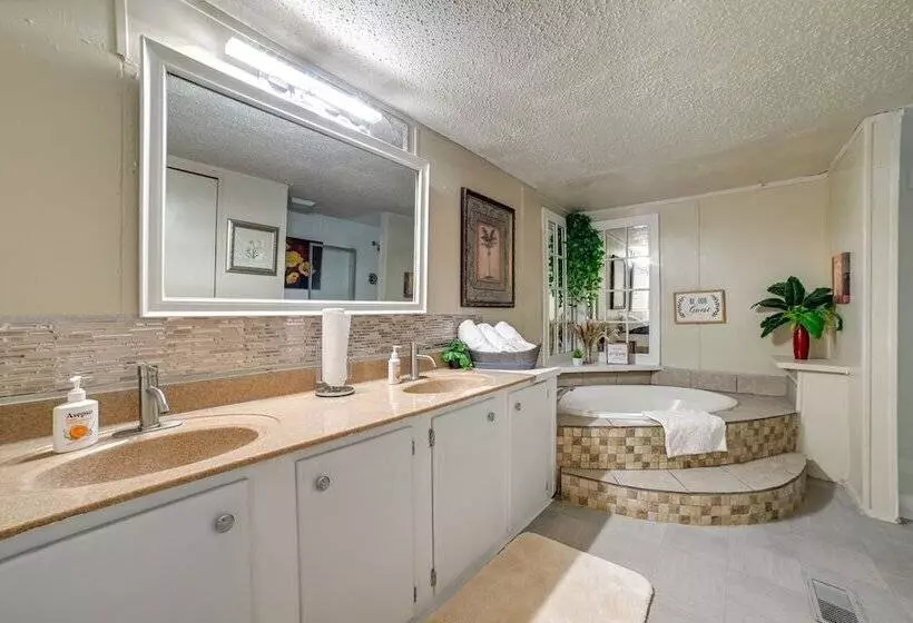 Pet Friendly Springville Home Near Kentucky Lake!