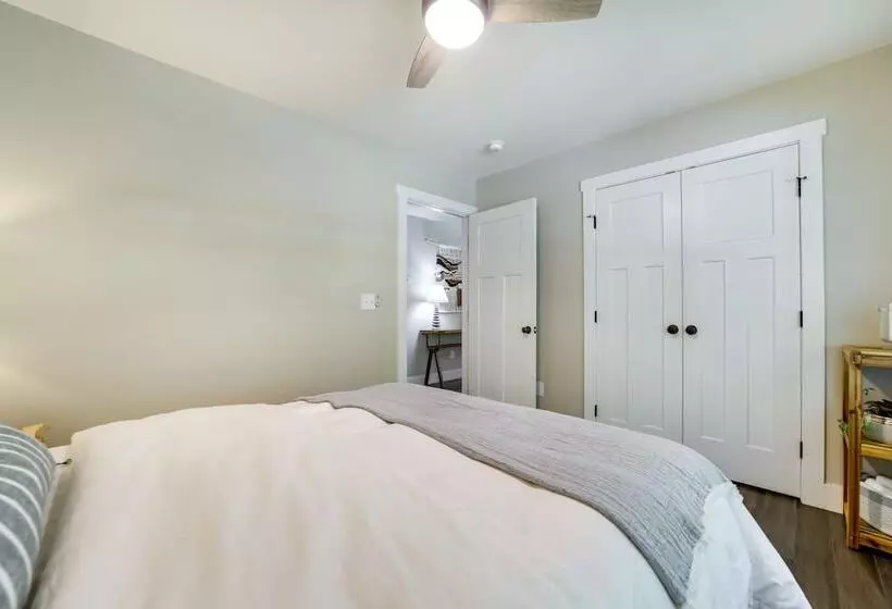 Deck + Mtn Views: Riverfront Cullowhee Home