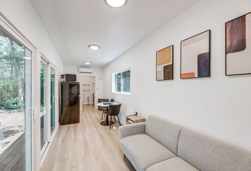 La Grange Tiny Home: 22 Acres & Near Wine Country