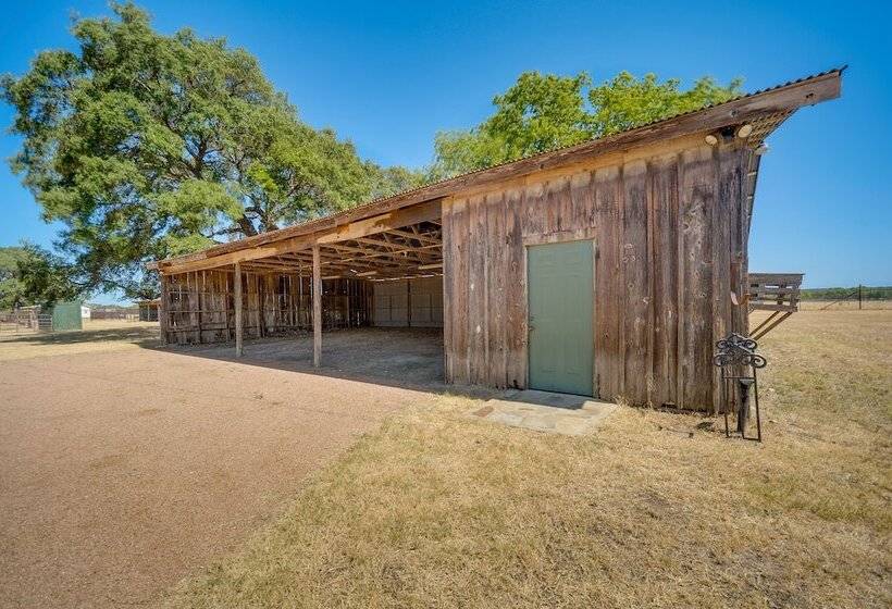 Secluded Blanco Home W/ Private River Access!