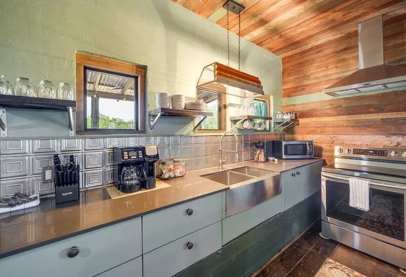 Secluded Blanco Home W/ Private River Access!