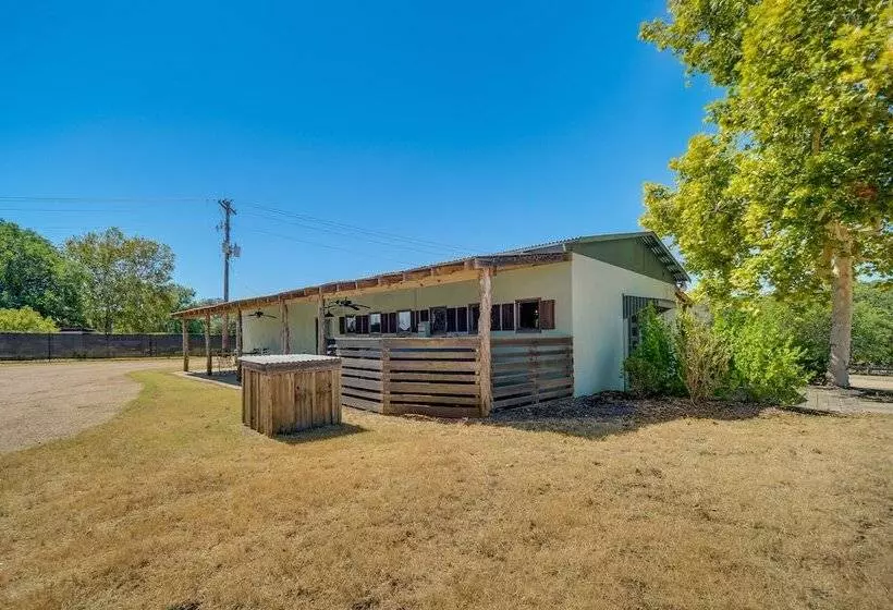 Secluded Blanco Home W/ Private River Access!