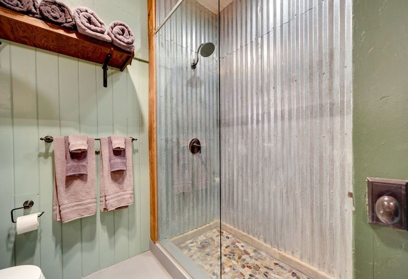 Secluded Blanco Home W/ Private River Access!