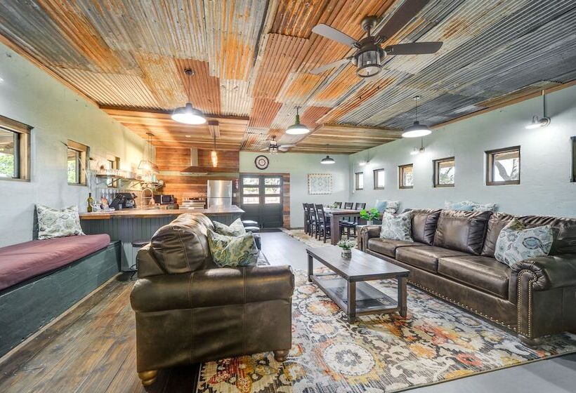 Secluded Blanco Home W/ Private River Access!