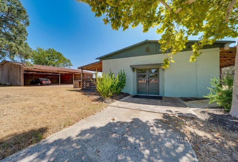 Secluded Blanco Home W/ Private River Access!