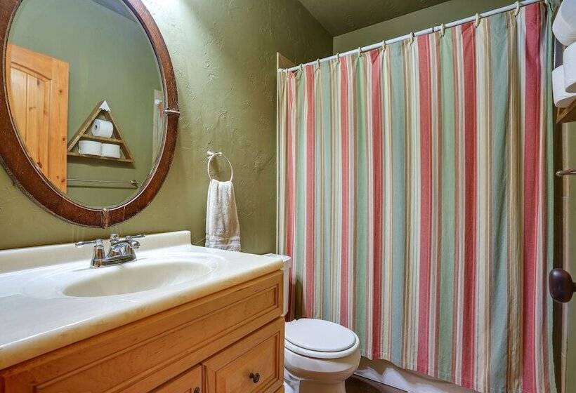 Log Cabin On Private 45 Acre Ranch In Florissant!