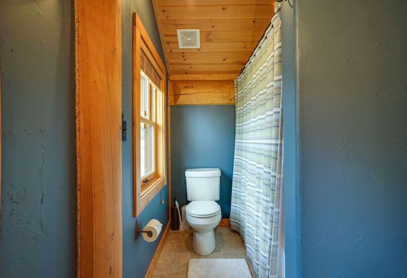 Log Cabin On Private 45 Acre Ranch In Florissant!